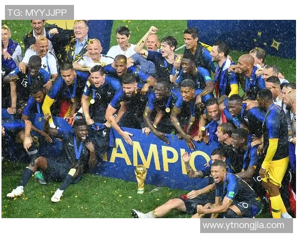 杭州足球队以75分领跑世锦赛积分榜展现强大实力