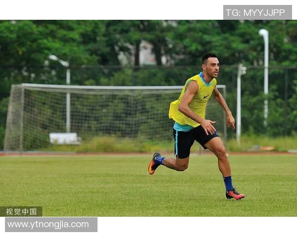 深圳羽毛球队在选拔赛中以74分稳居积分榜首位展现强劲实力 深圳羽毛球队在选拔赛中以74分稳居积分榜首位展现强劲实力