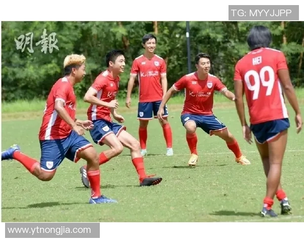 揭秘足球明星私照图背后的故事与生活点滴